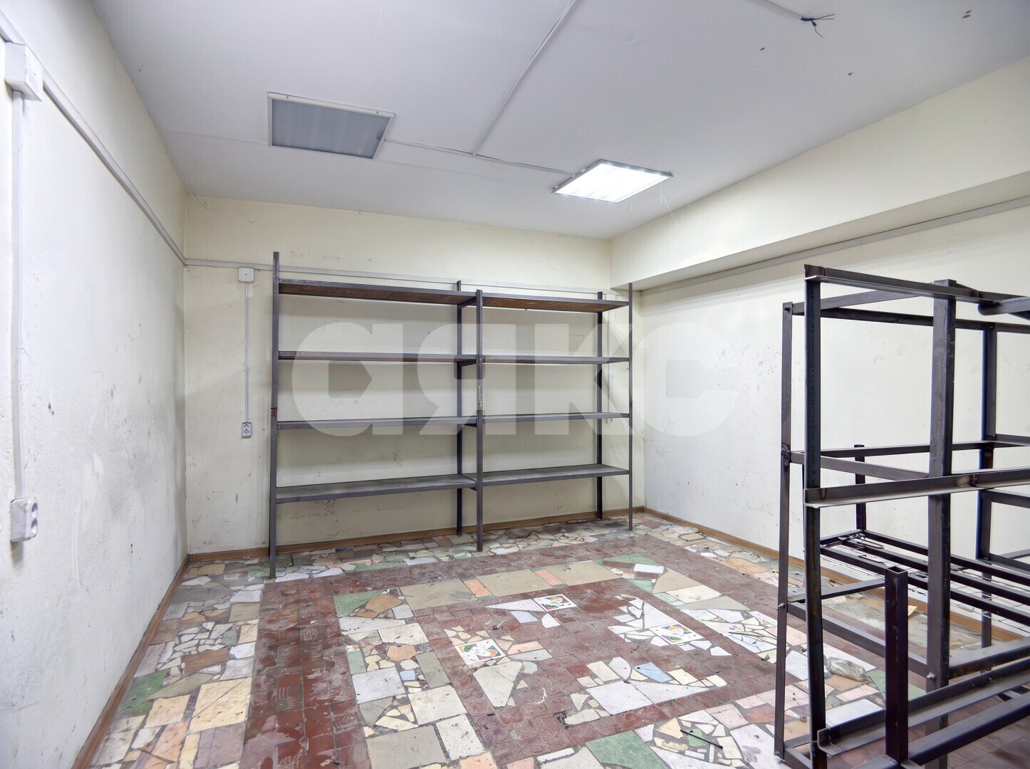 Фото №7: Коммерция 457&nbsp;м², 3/3&nbsp;эт. - Анапа, ул. Заводская, 28Б