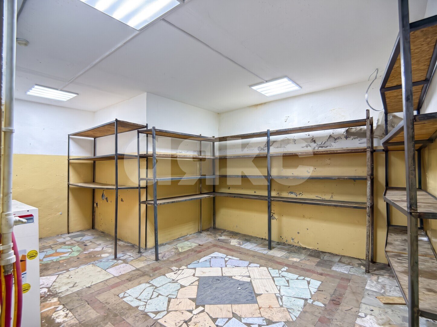 Фото №11: Коммерция 457&nbsp;м², 3/3&nbsp;эт. - Анапа, ул. Заводская, 28Б
