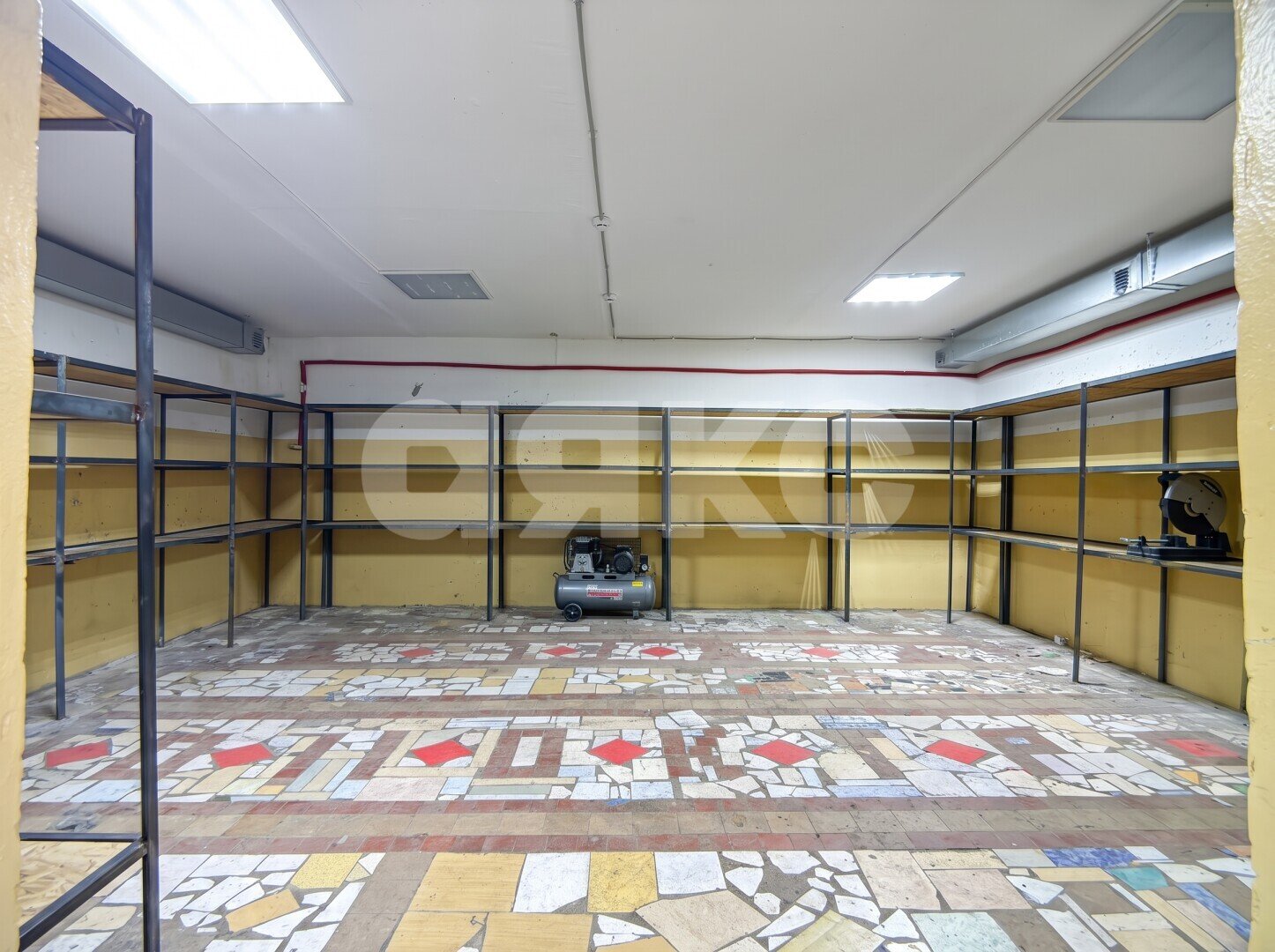 Фото №10: Коммерция 457&nbsp;м², 3/3&nbsp;эт. - Анапа, ул. Заводская, 28Б