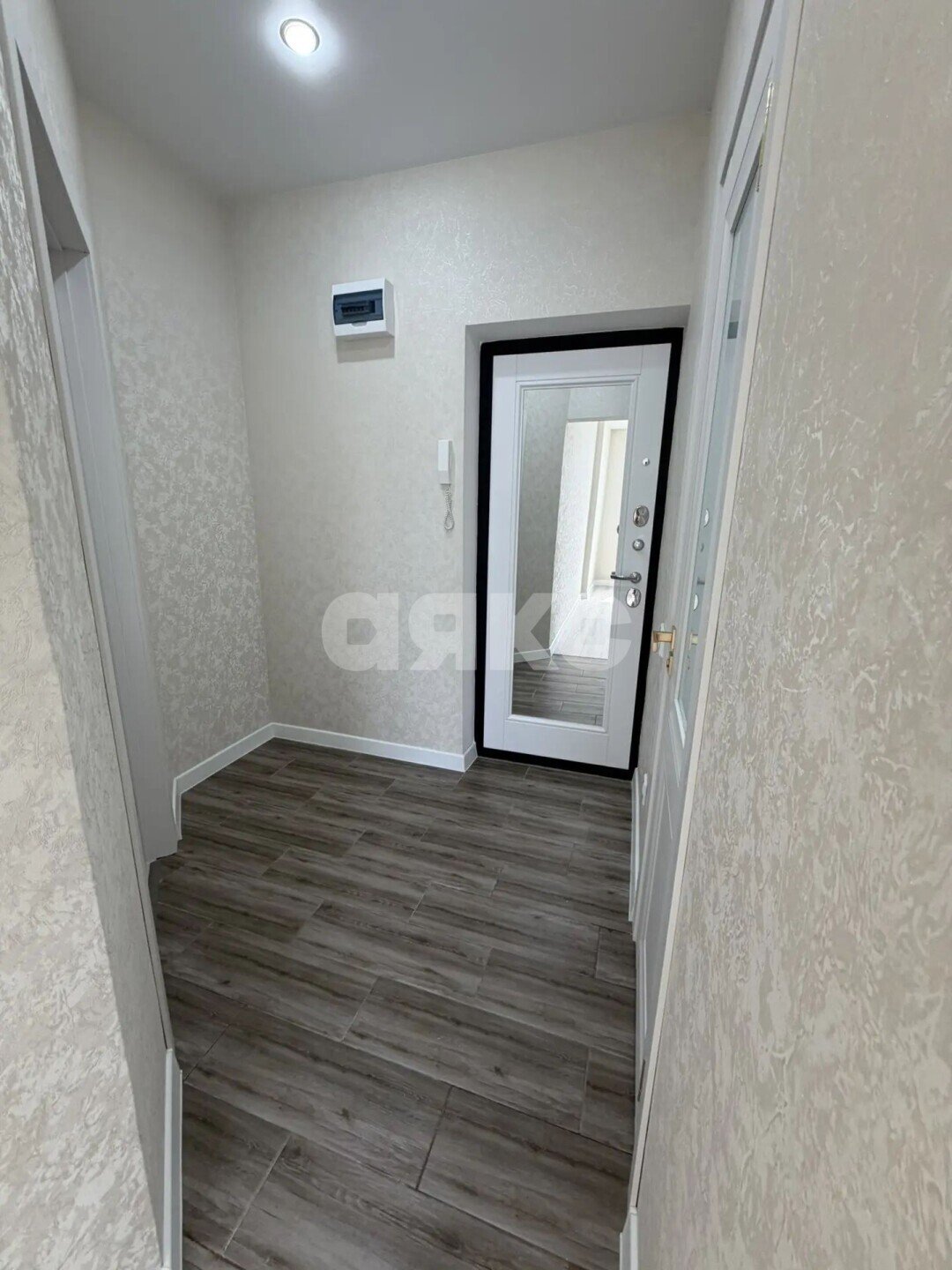 Фото №14: 1-комнатная квартира 41&nbsp;м², 8/8&nbsp;эт. - Горячий Ключ, мкр. Администрация, ул. Рябиновая, 2Вк2