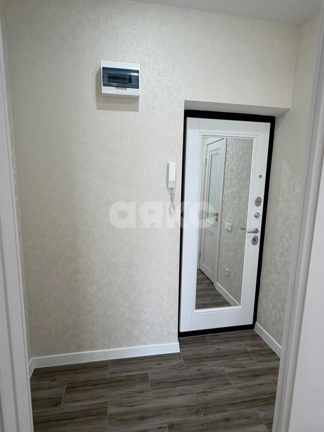 Фото №9: 1-комнатная квартира 41&nbsp;м², 8/8&nbsp;эт. - Горячий Ключ, мкр. Администрация, ул. Рябиновая, 2Вк2