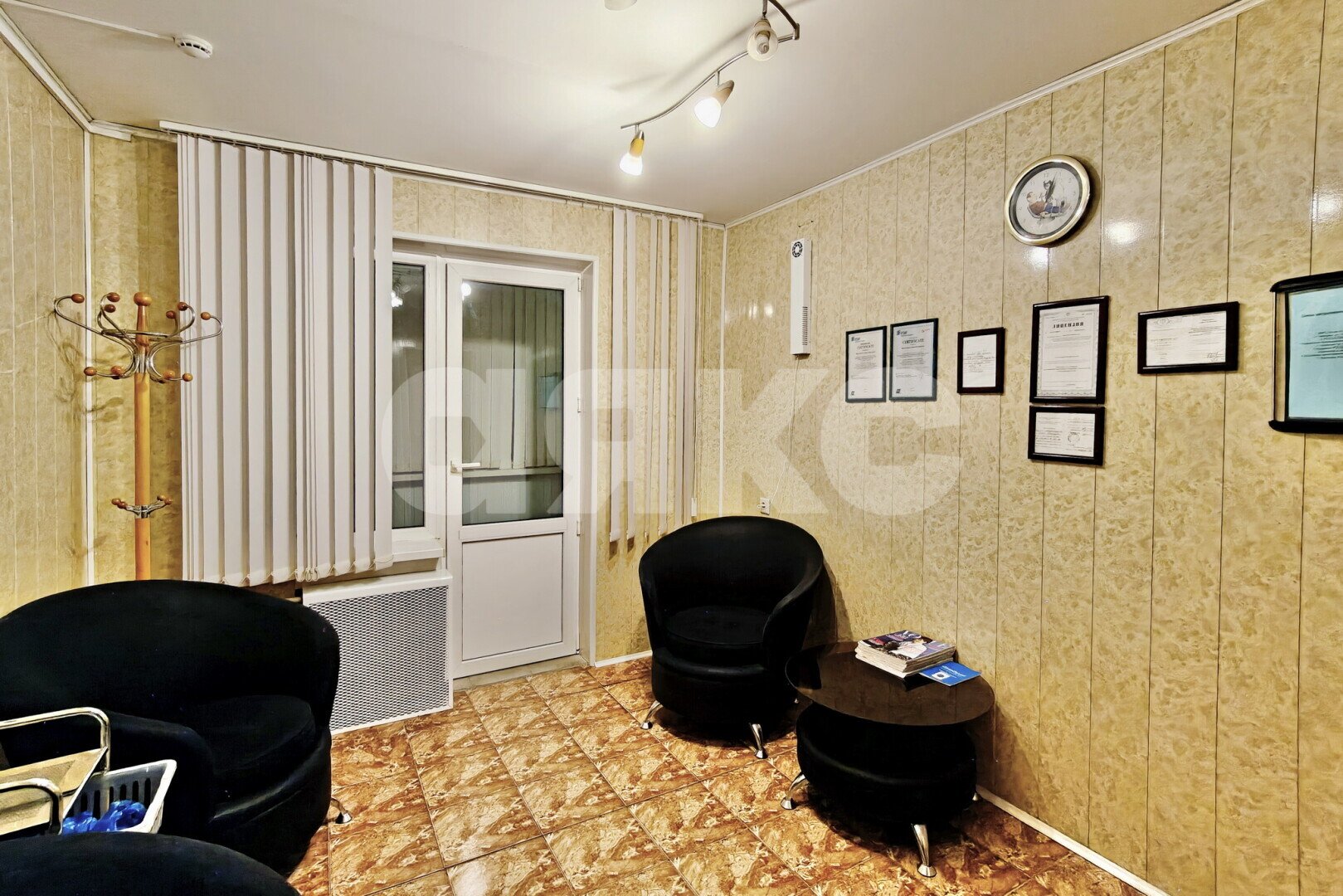 Фото №6: Коммерция 60&nbsp;м², 1/9&nbsp;эт. - Архипо-Осиповка, пер. Славянский, 3А