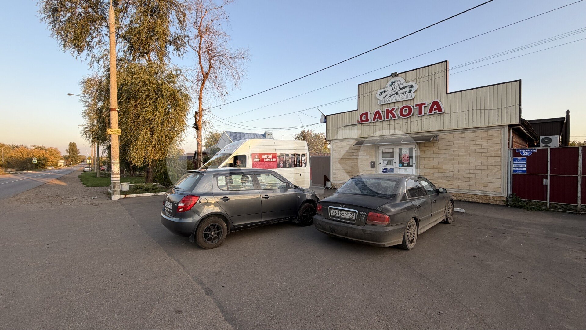 Фото №2: Коммерция 226&nbsp;м², 1/1&nbsp;эт. - Кореновск, ул. Гвардейская, 26А