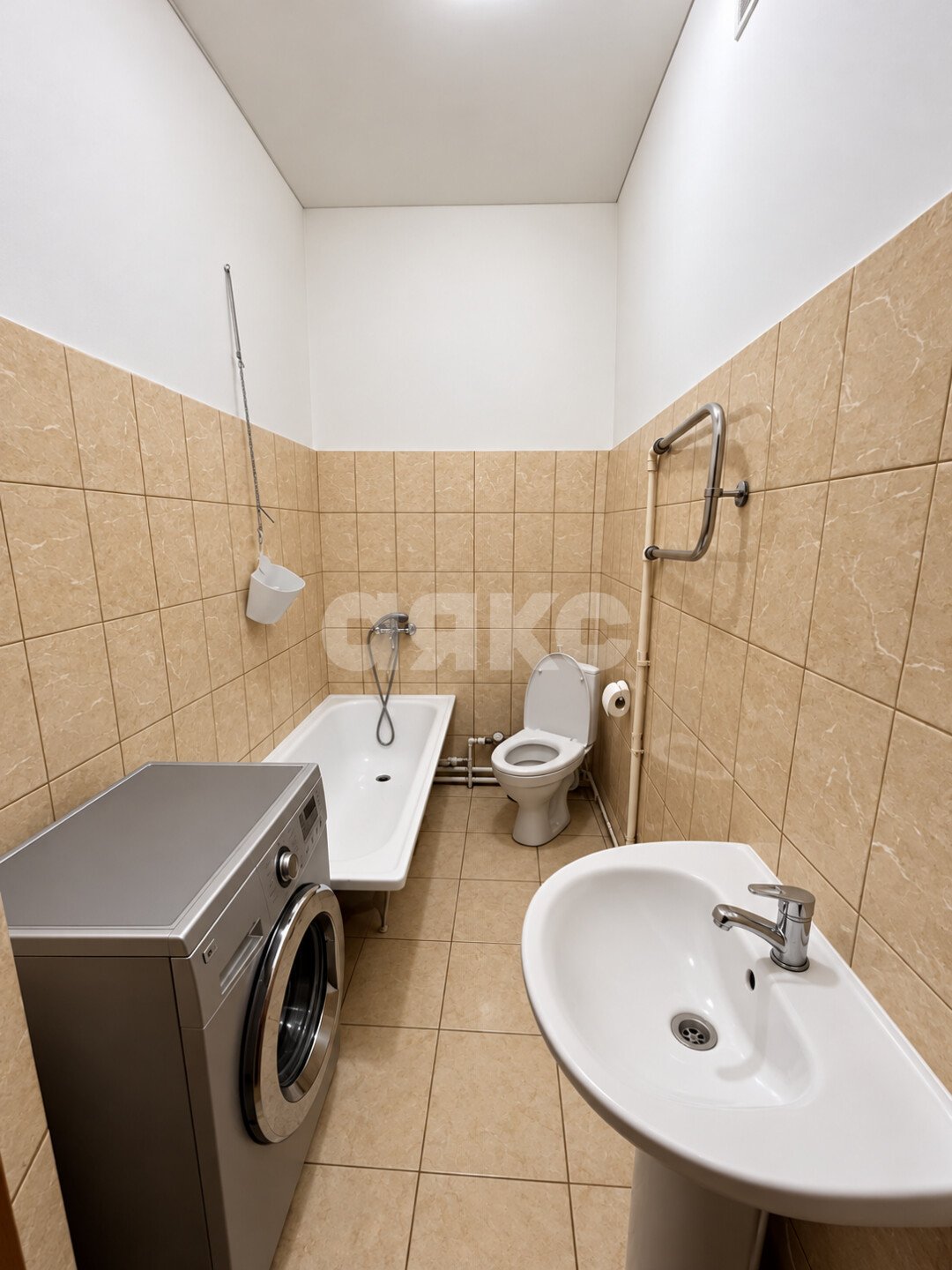 Фото №6: 1-комнатная квартира 33&nbsp;м², 1/1&nbsp;эт. - Новокубанск, мкр. Юбилейный, ул. Рождественская, 1