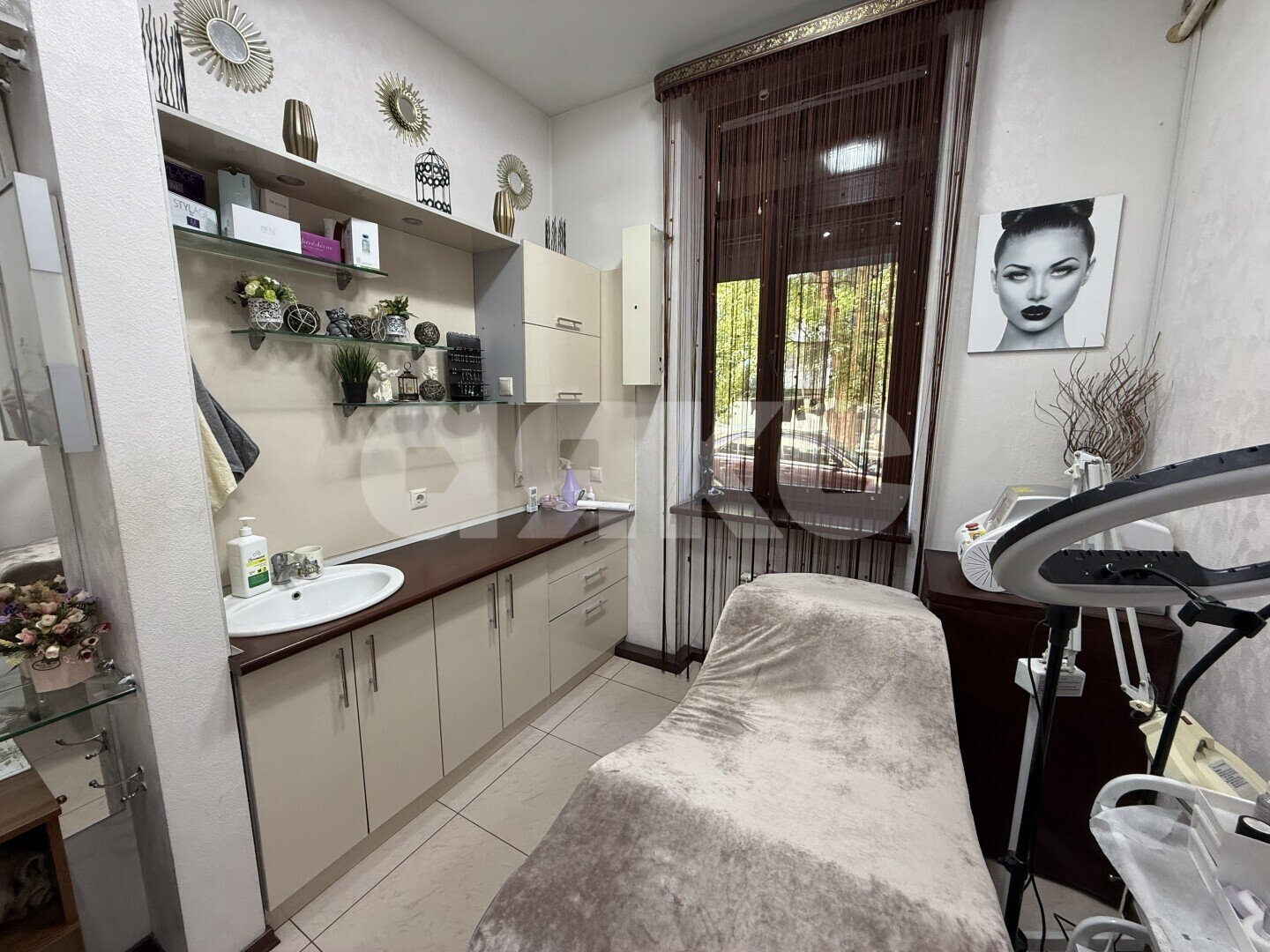 Фото №11: Коммерция 46&nbsp;м², 1/3&nbsp;эт. - Туапсе, ул. Фрунзе, 53