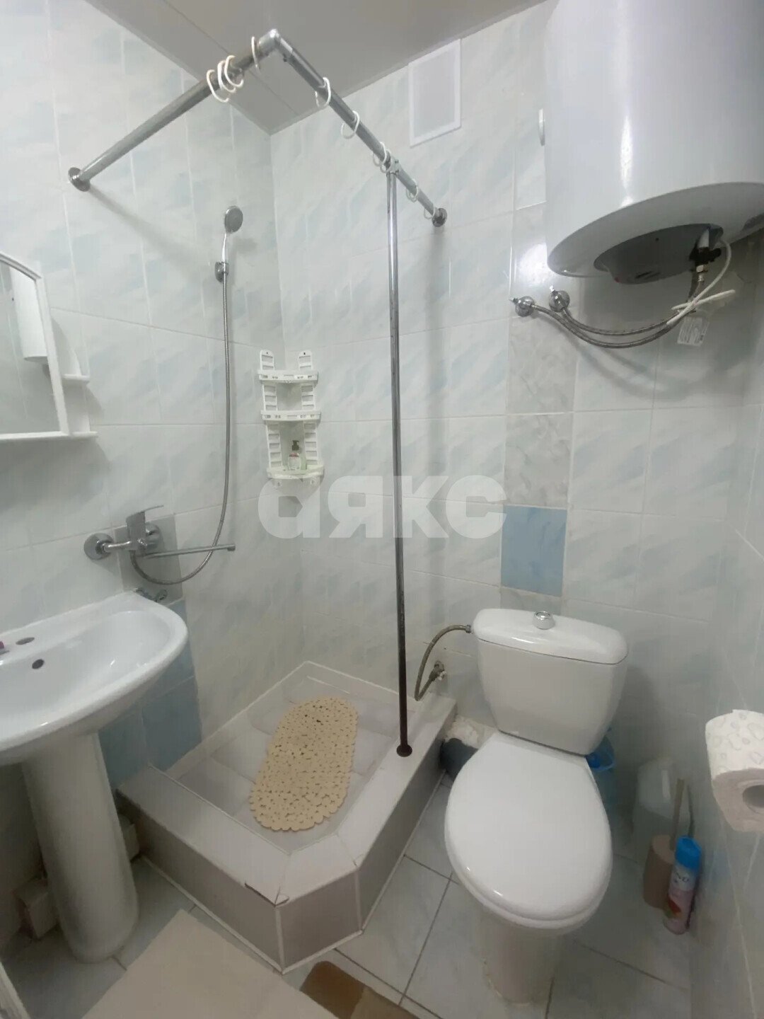 Фото №4: Коммерция 17&nbsp;м², 2/4&nbsp;эт. - Лермонтово, ул. Ростовская, 8А