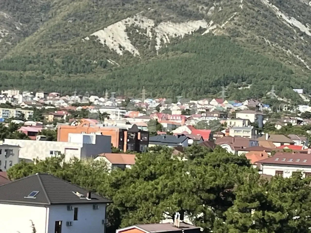Фото №5: 3-комнатная квартира 127&nbsp;м², 6/6&nbsp;эт. - Геленджик, ул. Колхозная, 85