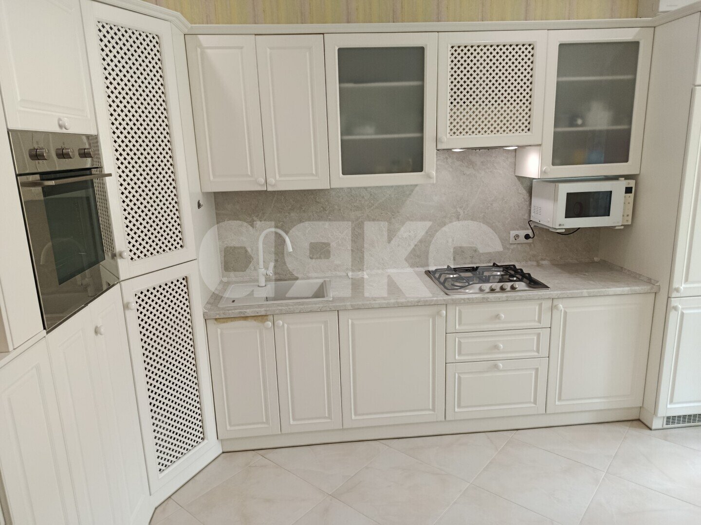 Фото №8: 2-комнатная квартира 69&nbsp;м², 3/7&nbsp;эт. - Геленджик, мкр. жилой комплекс Ривьера, пер. Больничный, 1к8
