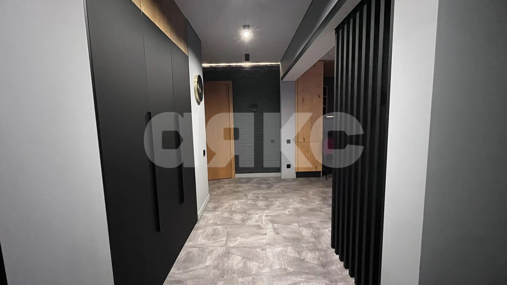 Фото №2: 2-комнатная квартира 79&nbsp;м², 3/6&nbsp;эт. - Геленджик, мкр. 5-й, ул. Геленджикская