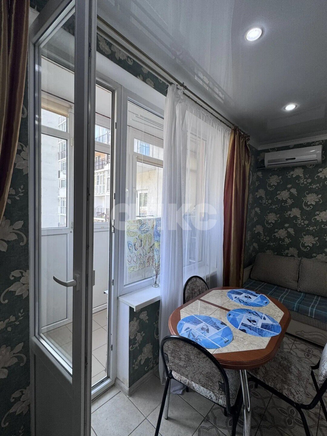 Фото №10: 1-комнатная квартира 43&nbsp;м², 5/17&nbsp;эт. - Геленджик, мкр. жилой комплекс Азимут, ул. Горная, 15С