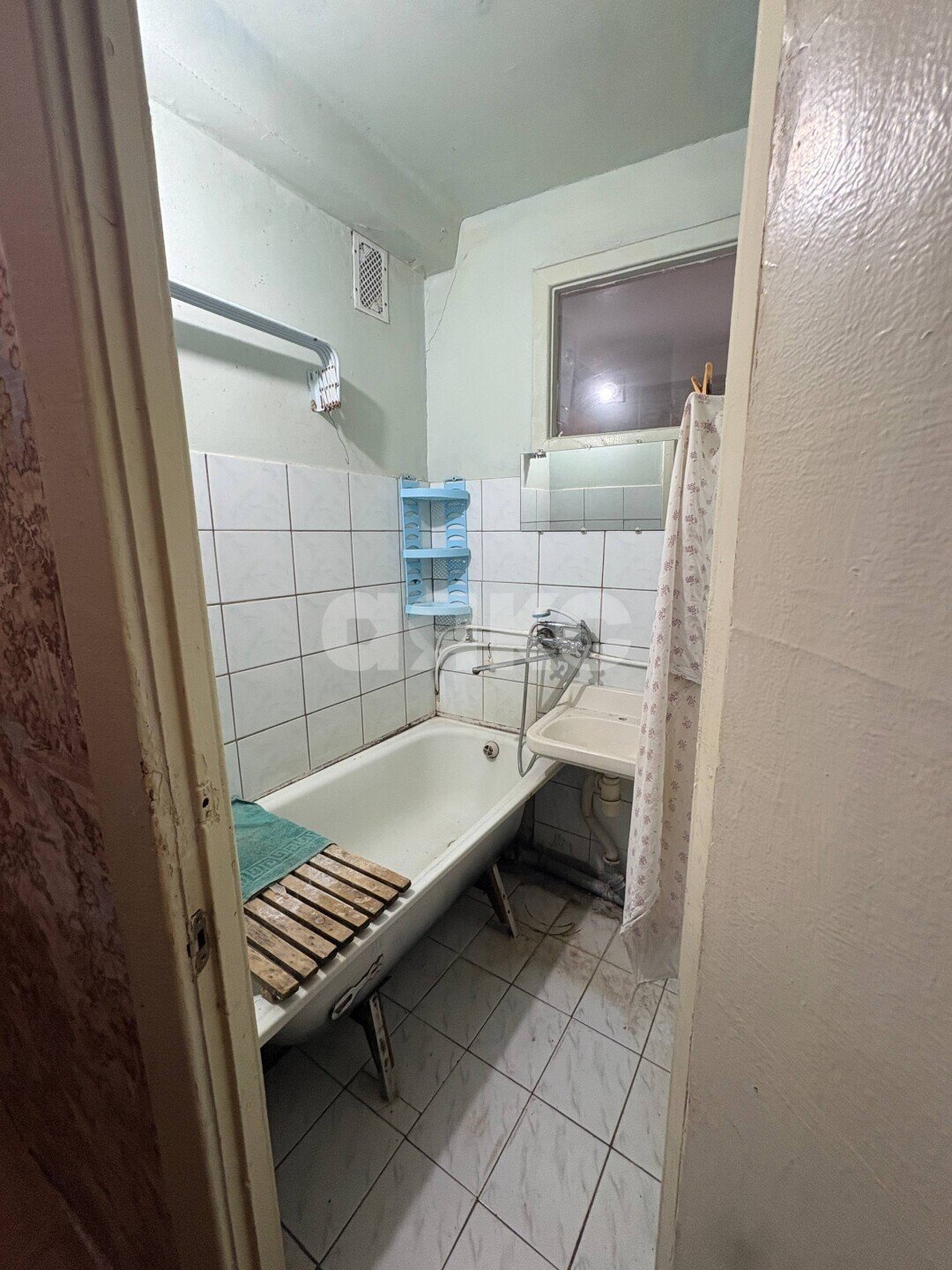 Фото №5: 2-комнатная квартира 42&nbsp;м², 2/5&nbsp;эт. - Луганск, Жовтневый, мкр. Солнечный квартал, 32