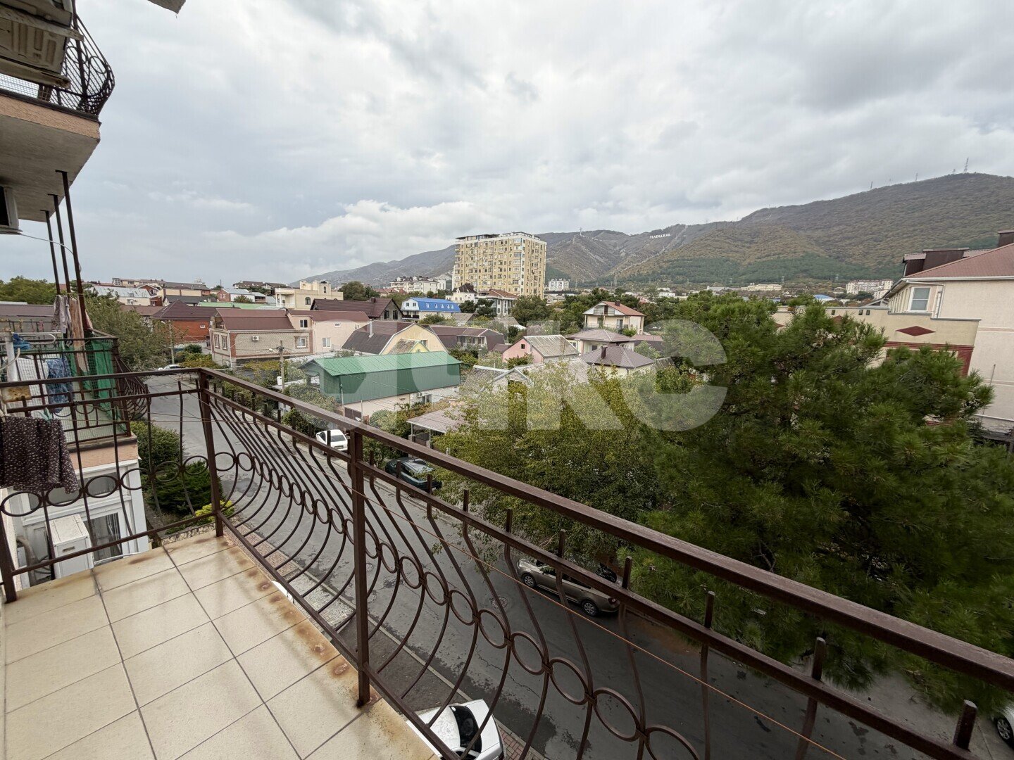 Фото №4: 1-комнатная квартира 43&nbsp;м², 3/4&nbsp;эт. - Геленджик, ул. Розы Люксембург, 66