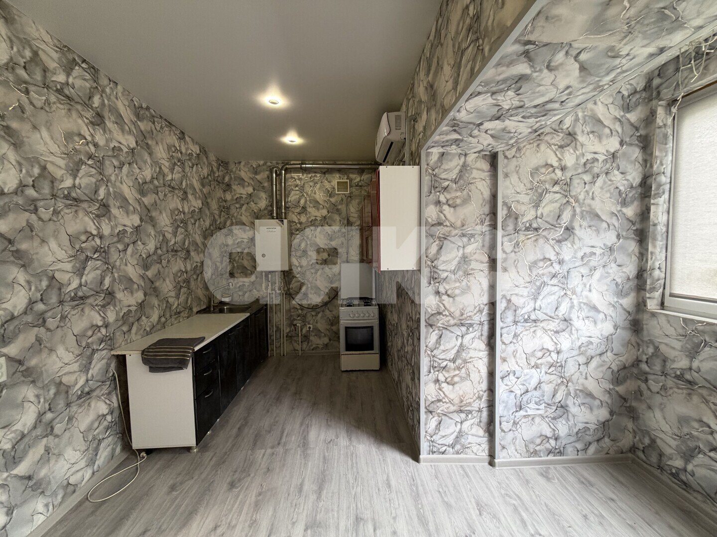 Фото №6: 1-комнатная квартира 38&nbsp;м², 1/3&nbsp;эт. - Кореновск, ул. Коммунистическая, 7Г