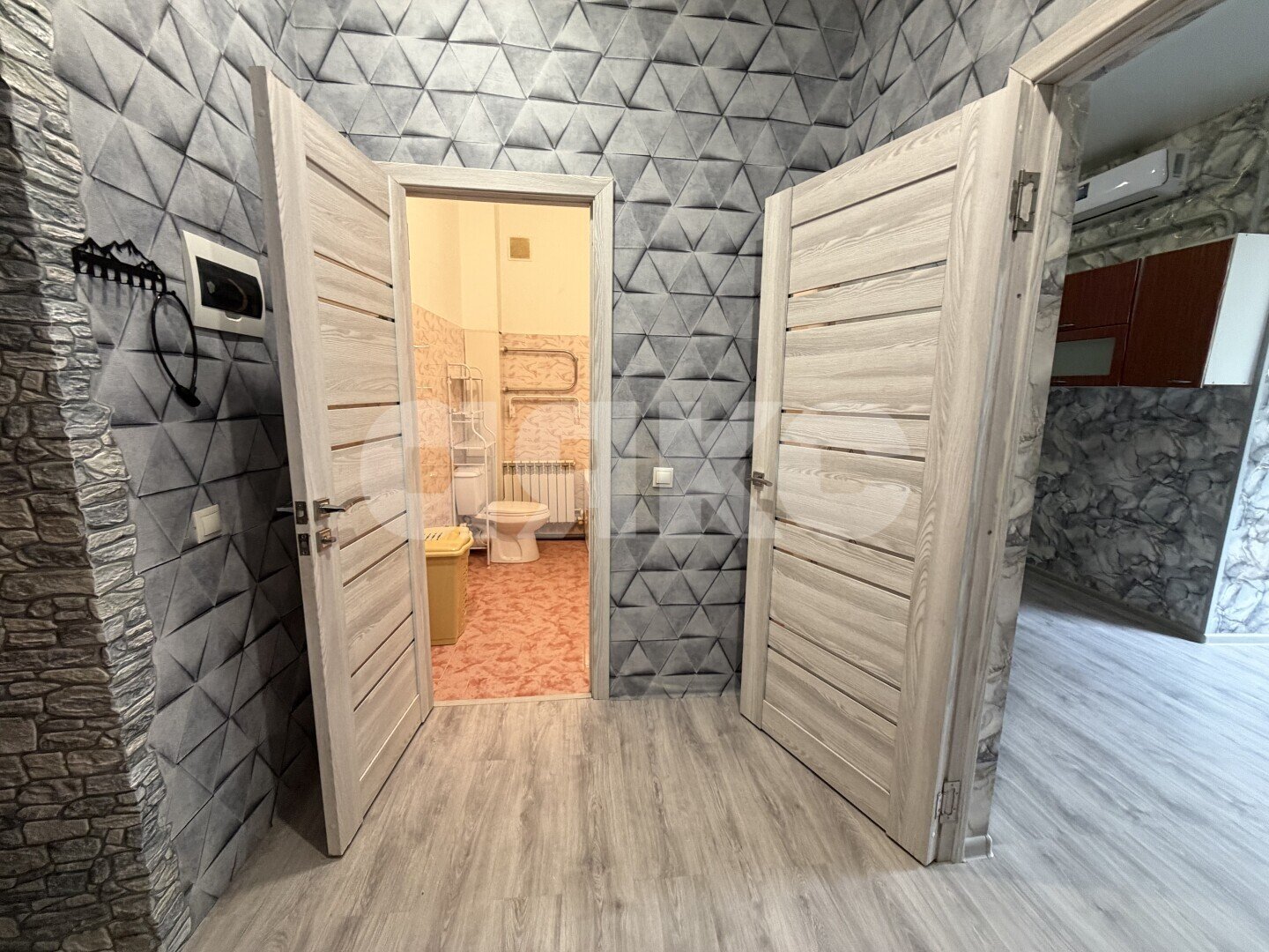 Фото №14: 1-комнатная квартира 38&nbsp;м², 1/3&nbsp;эт. - Кореновск, ул. Коммунистическая, 7Г