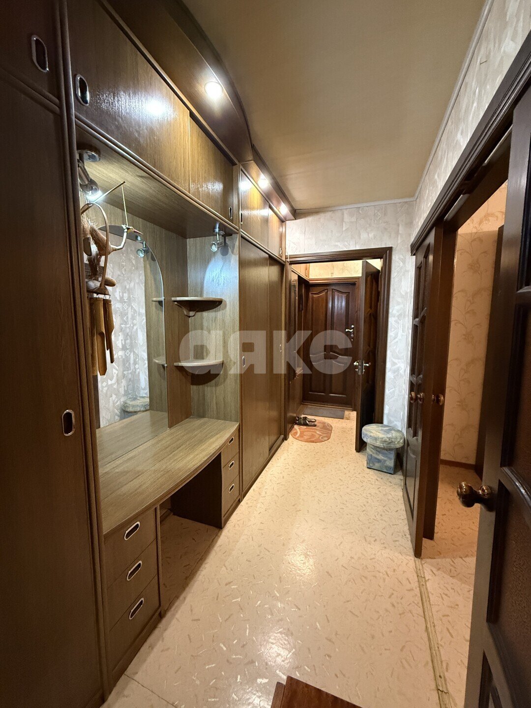 Фото №6: 3-комнатная квартира 69&nbsp;м², 4/9&nbsp;эт. - Луганск, р. Жовтневый, ул. Марины Расковой, 1