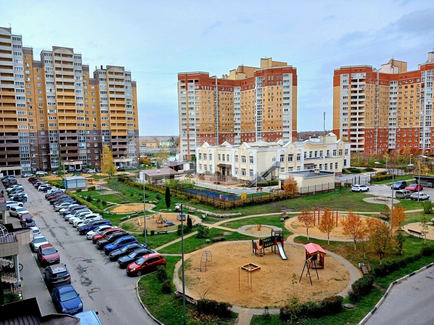 Фото №9: 2-комнатная квартира 64&nbsp;м², 5/17&nbsp;эт. - Липецк, Советский округ, мкр. Университетский, ул. Е.И. Замятина, 1