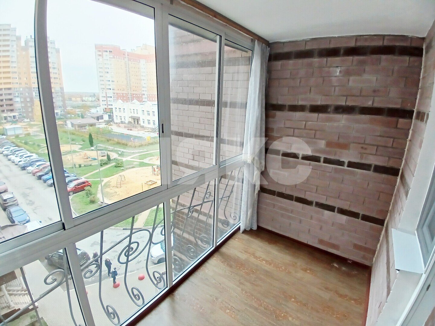 Фото №3: 2-комнатная квартира 64&nbsp;м², 5/17&nbsp;эт. - Липецк, Советский округ, мкр. Университетский, ул. Е.И. Замятина, 1
