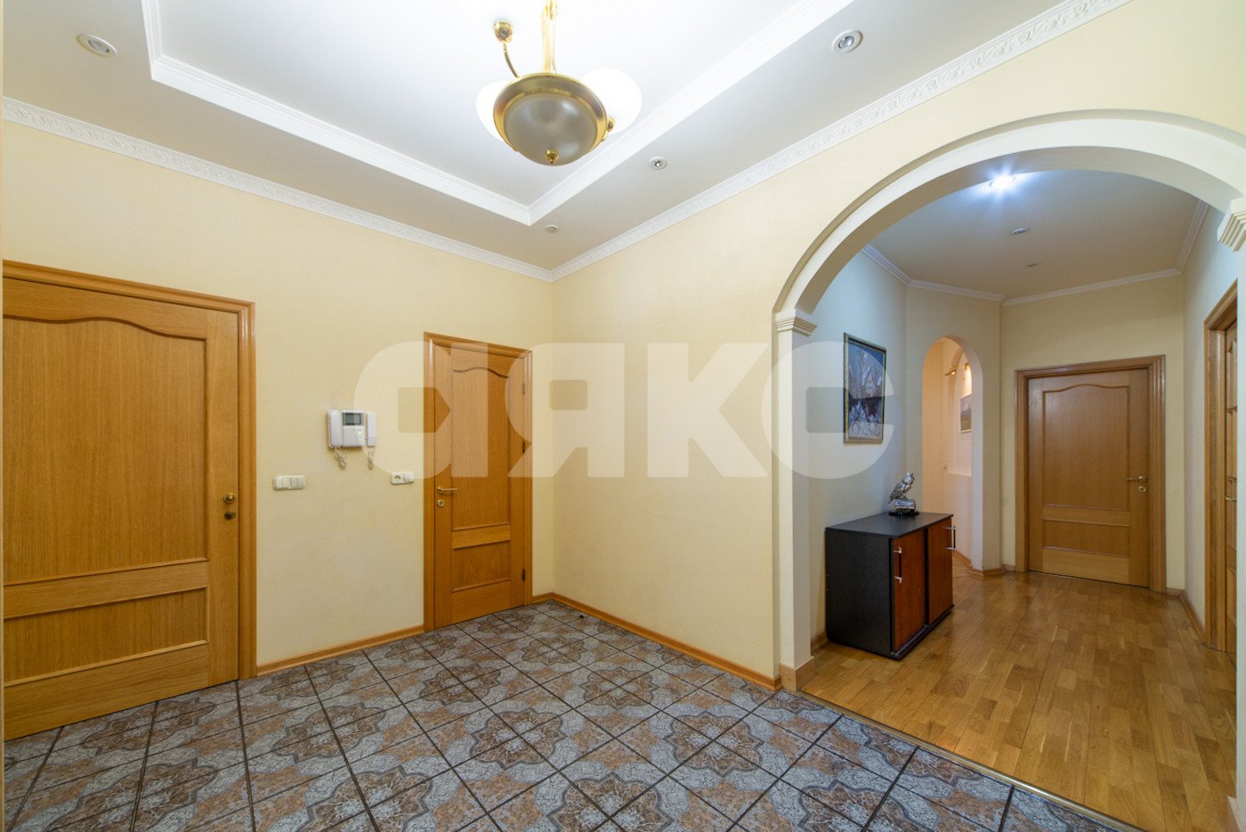 Фото №10: 4-комнатная квартира 143&nbsp;м², 3/4&nbsp;эт. - Москва, р. Таганский, пер. 2-й Сыромятнический, 10