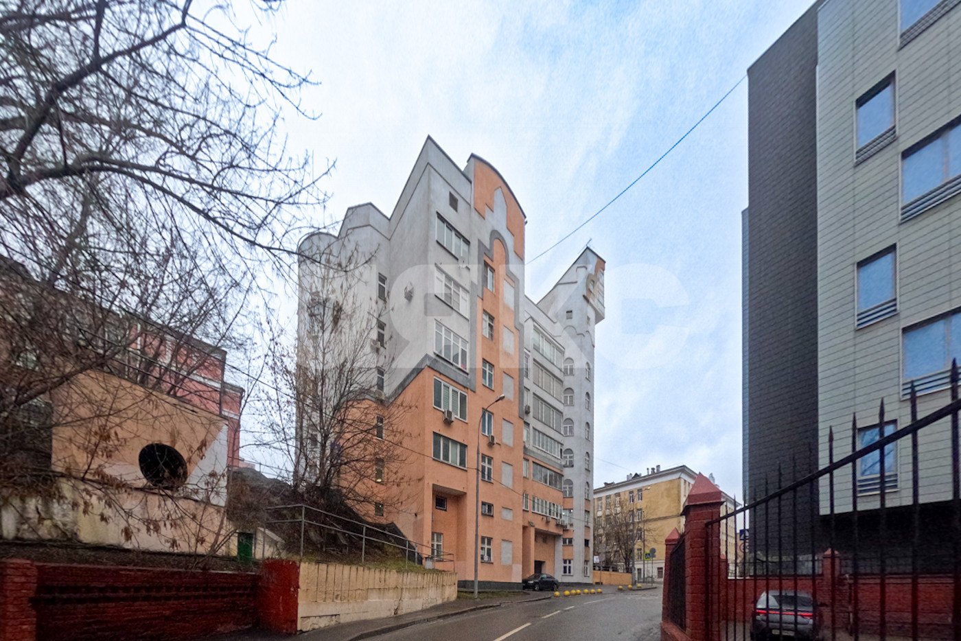Фото №45: 4-комнатная квартира 143&nbsp;м², 3/4&nbsp;эт. - Москва, р. Таганский, пер. 2-й Сыромятнический, 10