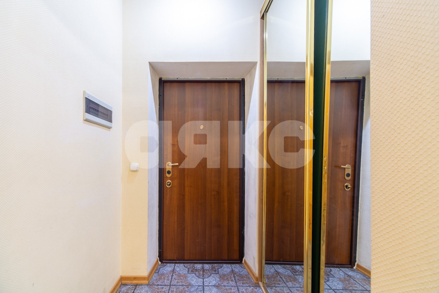 Фото №34: 4-комнатная квартира 143&nbsp;м², 3/4&nbsp;эт. - Москва, р. Таганский, пер. 2-й Сыромятнический, 10