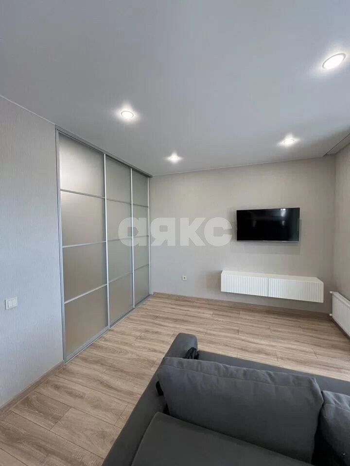 Фото №6: 1-комнатная квартира 40&nbsp;м², 5/24&nbsp;эт. - Ростов-на-Дону, Ленинский, Новое Поселение, мкр. жилой комплекс Фоур Премиерс, ул. Мечникова, 110Г