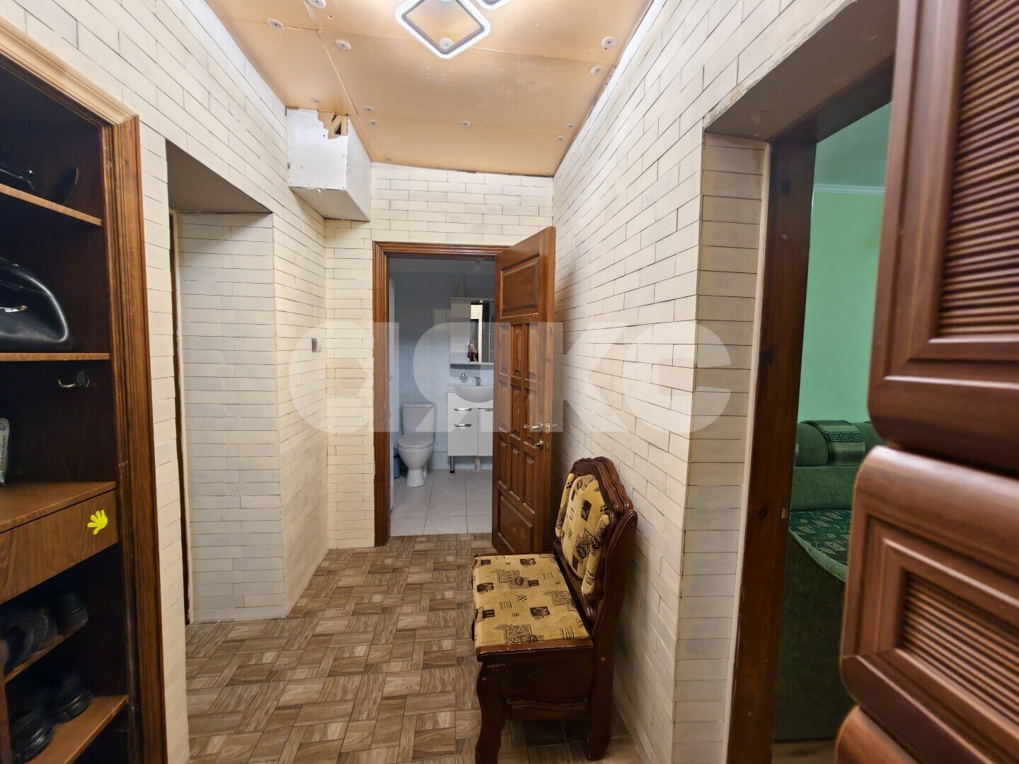 Фото №4: 2-комнатная квартира 53&nbsp;м², 1/2&nbsp;эт. - Кореновск, мкр. 2-й квартал, ул. Железнодорожный Дом, 6