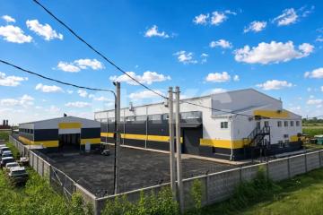 Фото №1: Коммерция 2200&nbsp;м², 1/1&nbsp;эт. - Азов, ул. Дружбы, 42