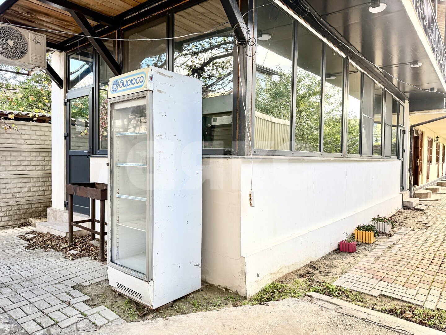 Фото №17: Коммерция 501&nbsp;м², 1/3&nbsp;эт. - Анапа, пр-кт Пионерский, 141кв2