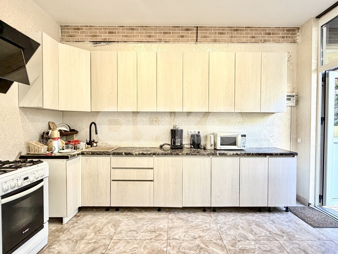 Фото №28: Коммерция 501&nbsp;м², 1/3&nbsp;эт. - Анапа, пр-кт Пионерский, 141кв2