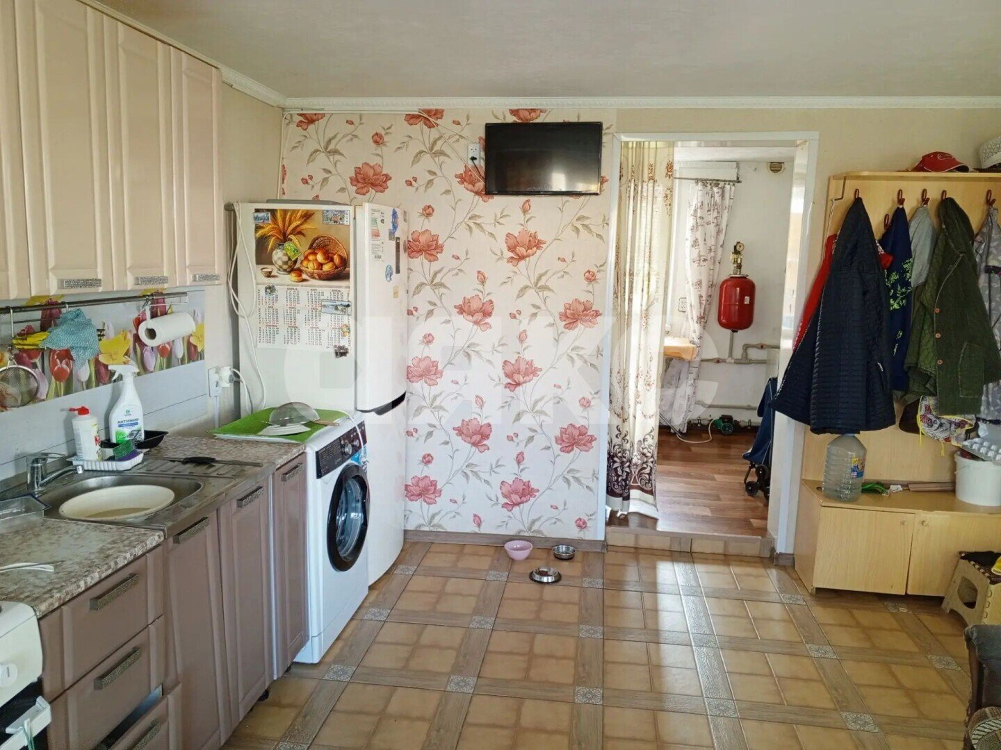 Фото №4: Дом 64&nbsp;м² + 9&nbsp;сот., 1&nbsp;эт. - Горячий Ключ, мкр. Городская Больница, ул. Совхозная