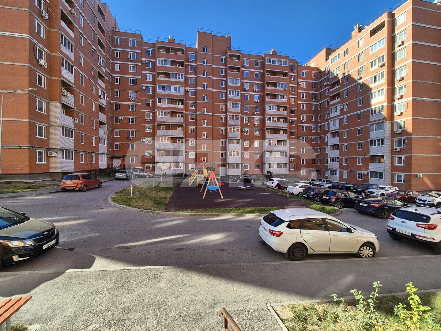 Фото №2: 2-комнатная квартира 49&nbsp;м², 8/10&nbsp;эт. - Волгоград, Кировский, мкр. ЖК Колизей, ул. 70-летия Победы, 31