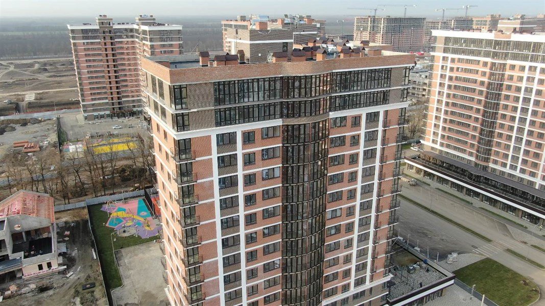 Фото №5: 1-комнатная квартира 83&nbsp;м², 2/16&nbsp;эт. - Краснодар, Прикубанский внутригородской округ, мкр. жилой комплекс Самолёт-3, ул. Константина Гондаря, 97