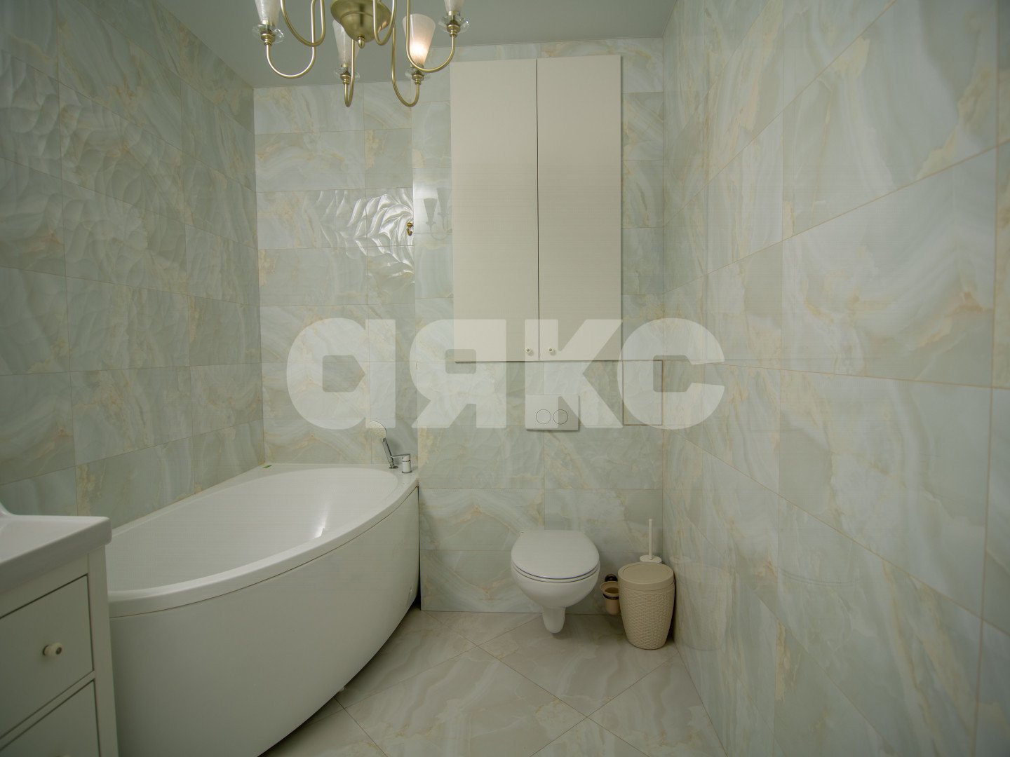 Фото №24: 2-комнатная квартира 82&nbsp;м², 5/15&nbsp;эт. - Геленджик, Толстый Мыс, мкр. жилой комплекс Акватория, ул. Крымская, 3к2