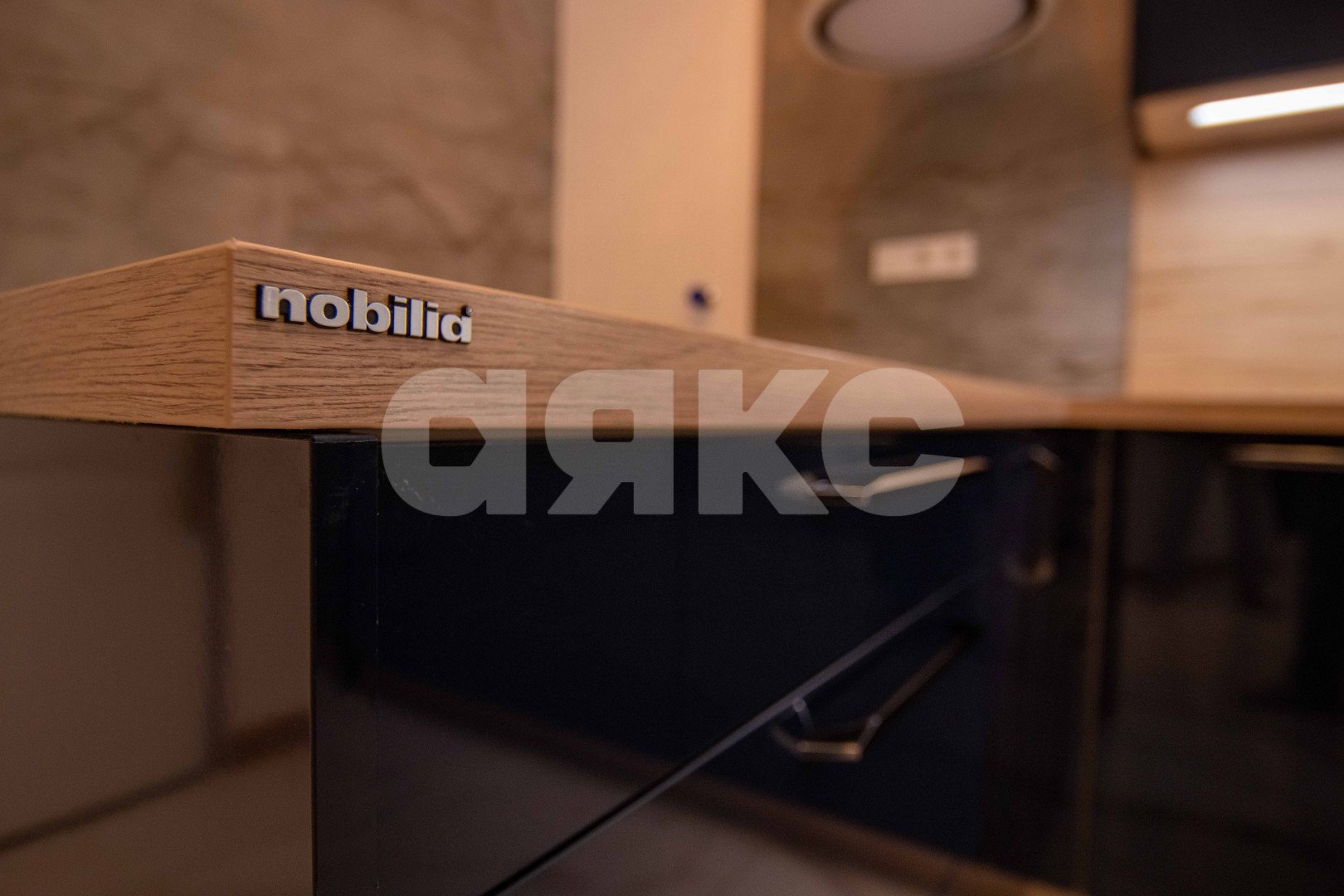 Фото №7: 3-комнатная квартира 110&nbsp;м², 1/17&nbsp;эт. - Геленджик, Толстый Мыс, мкр. жилой комплекс Акватория, ул. Крымская, 3к4