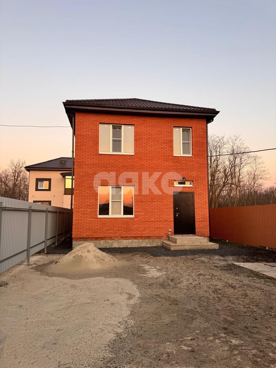 Фото №1: Дом 140&nbsp;м² + 5&nbsp;сот., 2&nbsp;эт. - Красный Сад, мкр. КП Берёзовая Роща, ул. Северная