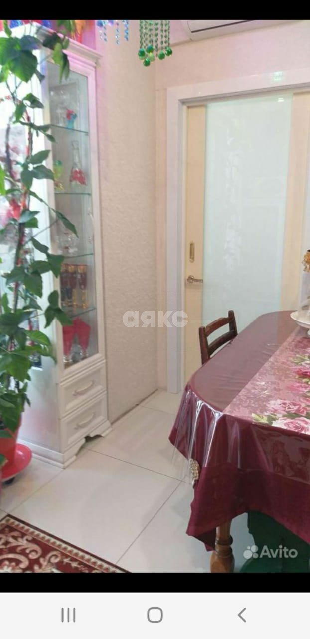 Фото №3: 2-комнатная квартира 60&nbsp;м², 3/8&nbsp;эт. - Геленджик, мкр. жилой комплекс Алые Паруса, ул. Олега Анофриева, 1к7