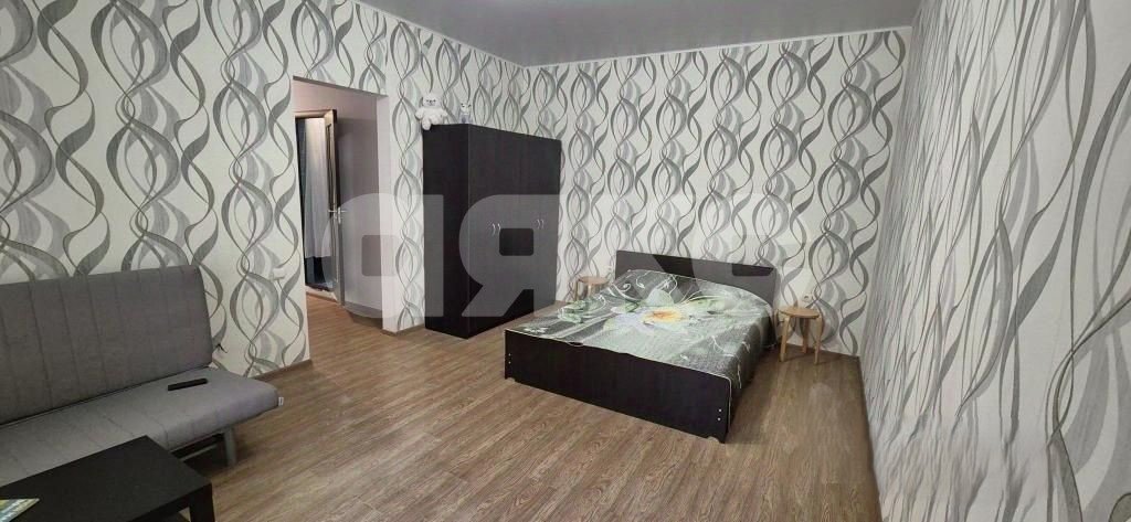 Фото №6: 1-комнатная квартира 50&nbsp;м², 2/4&nbsp;эт. - Геленджик, ул. Свердлова, 18А