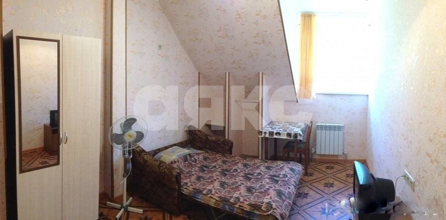 Фото №3: Дом 322&nbsp;м² + 3.14&nbsp;сот., 3&nbsp;эт. - Сочи, Адлерский, Адлер, мкр. Чкаловский, ул. Ленина, 219/11