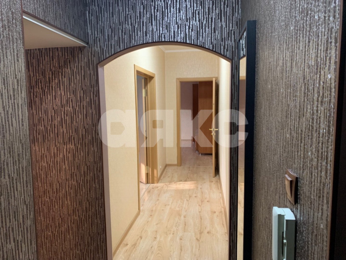 Фото №7: 2-комнатная квартира 60&nbsp;м², 1/6&nbsp;эт. - Горячий Ключ, мкр. Администрация, ул. Ленина, 212