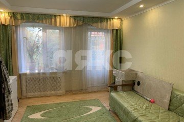 Фото №1: 2-комнатная квартира 60&nbsp;м², 1/6&nbsp;эт. - Горячий Ключ, мкр. Администрация, ул. Ленина, 212