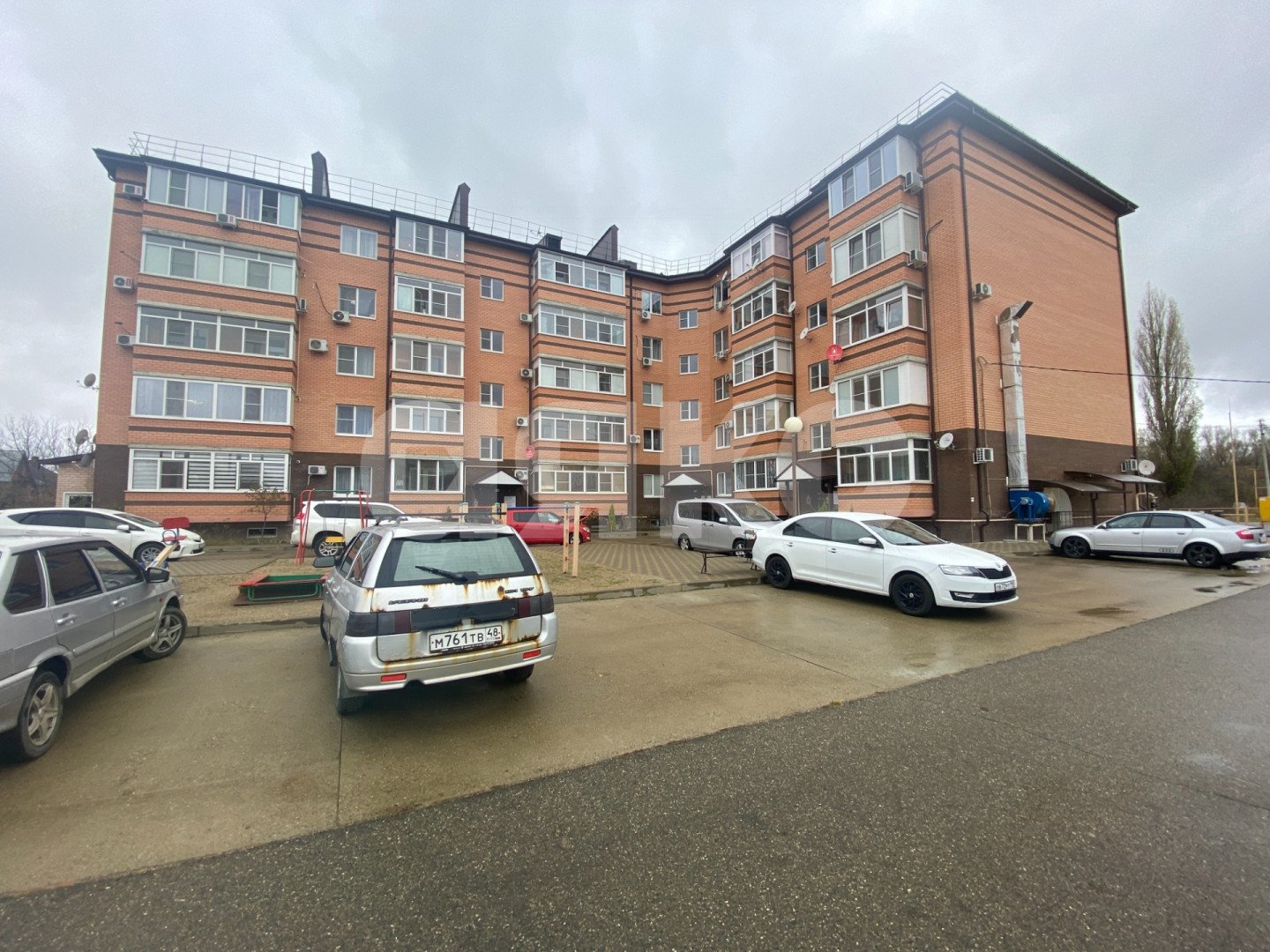 Фото №22: 2-комнатная квартира 72&nbsp;м², 5/5&nbsp;эт. - Горячий Ключ, мкр. Администрация, ул. Озёрная, 10