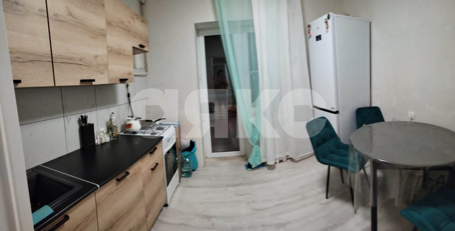 Фото №1: 2-комнатная квартира 59&nbsp;м², 1/5&nbsp;эт. - Горячий Ключ, мкр. Администрация, ул. Ленина, 217