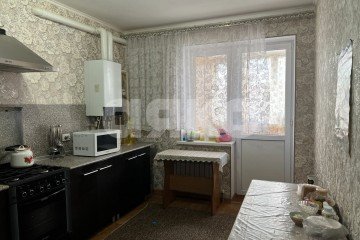 Фото №1: 2-комнатная квартира 59 м², 4/5 эт. - Горячий Ключ, мкр. Администрация, ул. Кириченко, 11А
