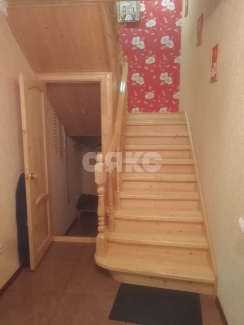 Фото №4: Дом 172&nbsp;м² + 4.5&nbsp;сот., 2&nbsp;эт. - Горячий Ключ, мкр. Курортная Зона, ул. Ворошилова