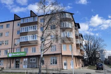 Фото №1: 1-комнатная квартира 32&nbsp;м², 2/4&nbsp;эт. - Горячий Ключ, мкр. Развилка, ул. Кубанская, 34