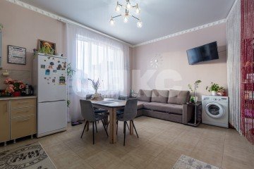 Фото №1: 1-комнатная квартира 60 м², 2/2 эт. - Горячий Ключ, мкр. Администрация, ул. Черняховского, 70
