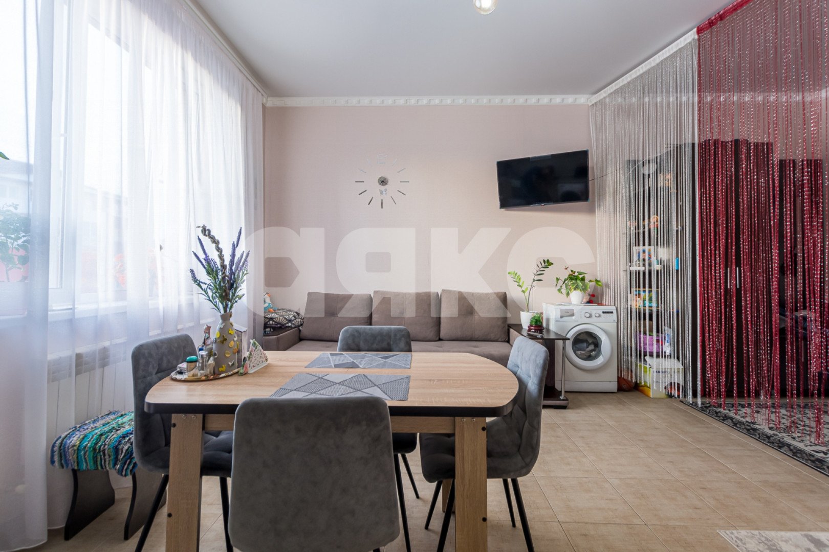 Фото №12: 1-комнатная квартира 60&nbsp;м², 2/2&nbsp;эт. - Горячий Ключ, мкр. Администрация, ул. Черняховского, 70