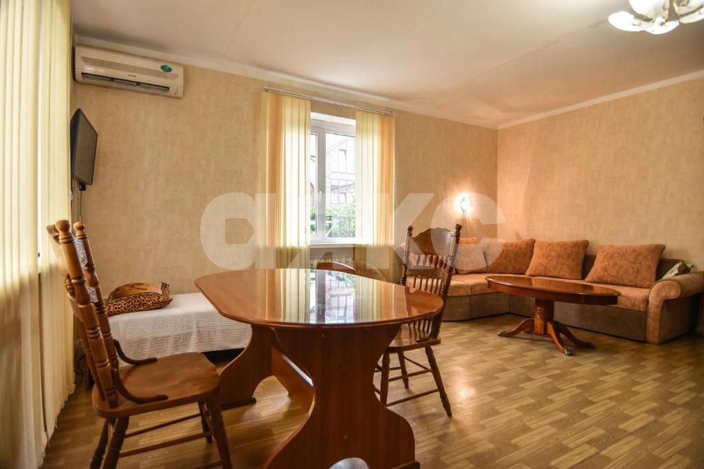 Фото №25: Дом 700&nbsp;м² + 6&nbsp;сот., 3&nbsp;эт. - Геленджик, мкр. Голубая Бухта, ул. Кипарисовая, 9