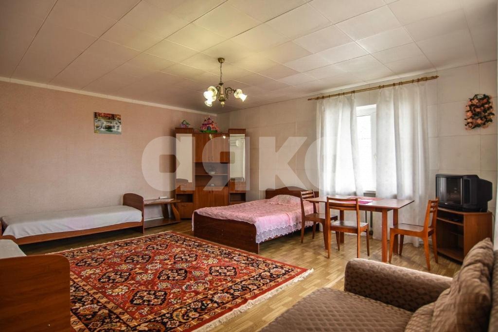 Фото №6: Дом 700&nbsp;м² + 6&nbsp;сот., 3&nbsp;эт. - Геленджик, мкр. Голубая Бухта, ул. Кипарисовая, 9