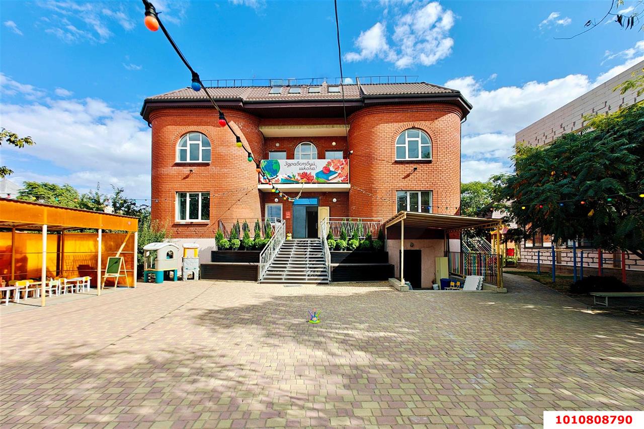 Фото №19: Отдельное здание 1000&nbsp;м², 1/3&nbsp;эт. - Краснодар, Прикубанский внутригородской округ, мкр. Музыкальный, ул. Агрохимическая, 39